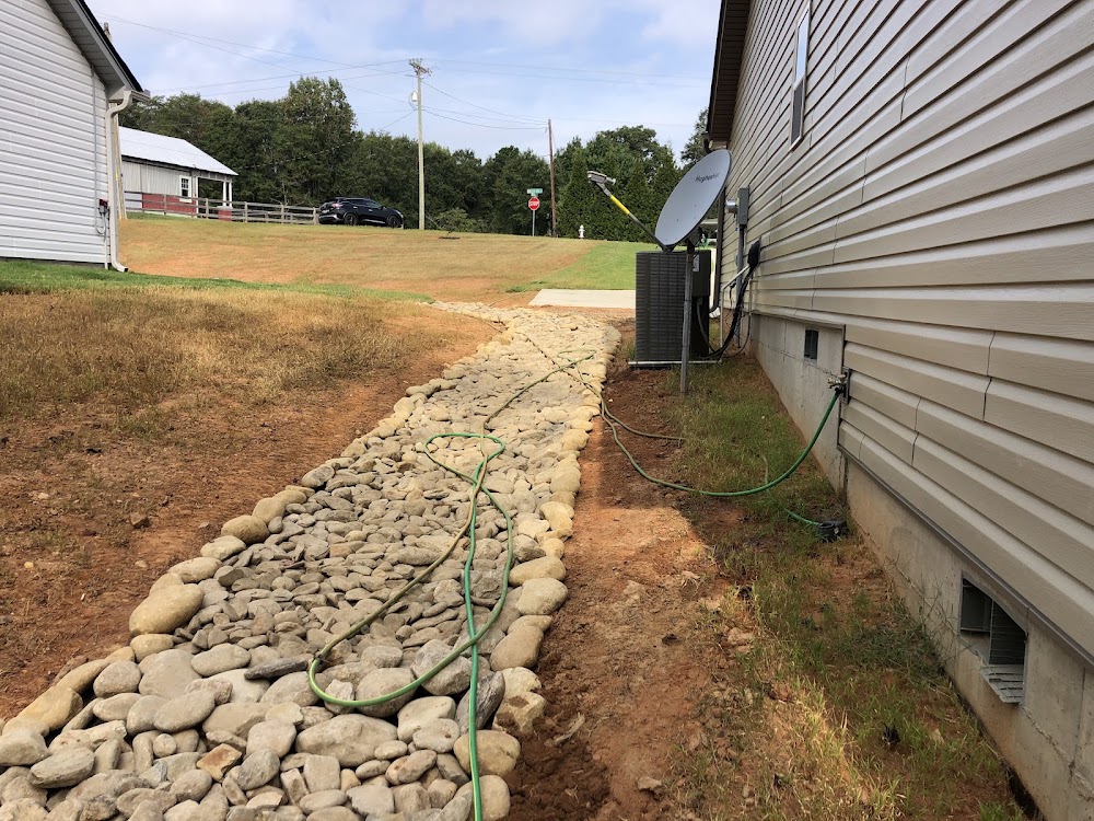 Mapleridge Landscaping And Grading