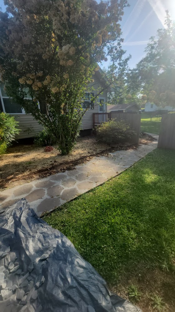 Zeroscapes landscaping LLC